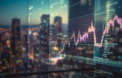 Ibovespa fecha em queda, pressionado por recuos em ações da Vale e Petrobras