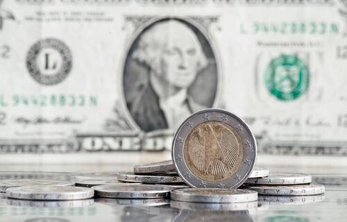 Dólar fecha última sessão a R$ 6,07 e nova alta histórica