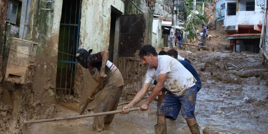 Chuvas levaram 94 municípios brasileiros a decretarem situação de emergência, neste verão