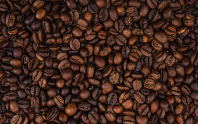 Café robusta sobe 1,04%