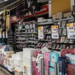 Comércio reage a novas normas sobre trabalho em domingos e feriados