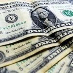 Dólar fecha último pregão em leve alta, cotado a R$ 5,66