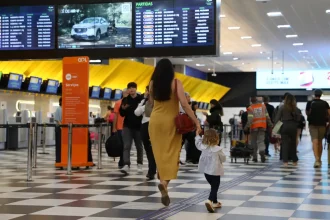 Movimento nos aeroportos brasileiros atinge maior patamar da história