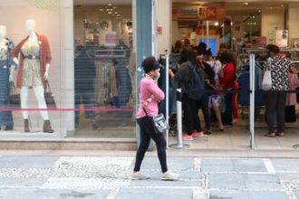 Regra sobre trabalho no comércio aos domingos e feriados entra em vigor em julho