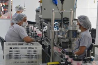 Confiança cai em 21 dos 29 setores da indústria brasileira
