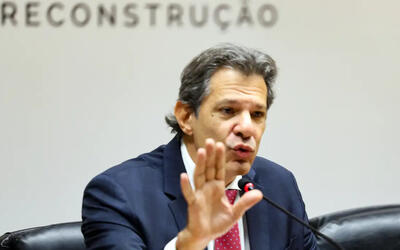 Tarifaço de Trump ameaça sobrevivência de pequenas e médias empresas brasileiras, alerta setor produtivo
