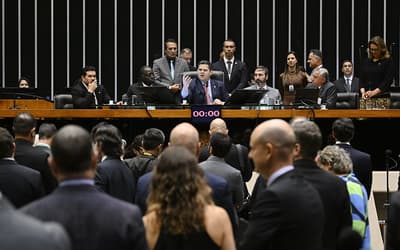 Congresso aprova validade permanente para benefícios tributários no IR