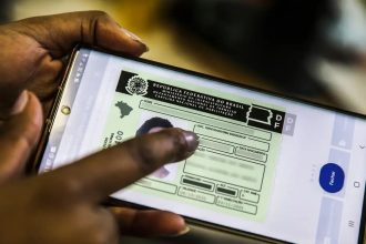 Governo propõe CNH mais barata e menos burocrática com aulas teóricas e práticas opcionais
