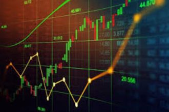 Ibovespa fecha em queda de 0,49%, aos 145.517 pontos