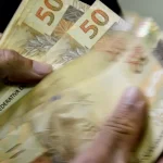 Mais da metade dos brasileiros das classes ABC estão preocupados com futuro financeiro