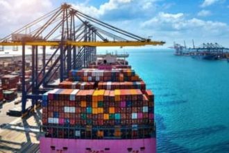 Cabotagem pode reduzir em até 8,2% as emissões de CO₂ do transporte de cargas, aponta CNI