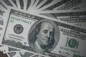 Dólar fecha último pregão em estabilidade, cotado a R$ 4,97