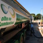 Falta de diesel interrompe serviços públicos em 142 cidades do RS