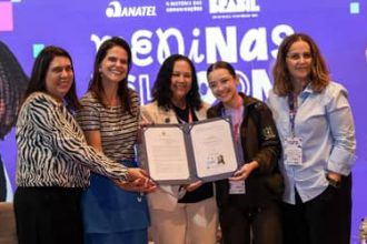 Projeto-piloto incentivará estudantes a ingressarem no setor de tecnologia e telecomunicações