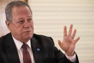 Redução da jornada de trabalho não deve avançar sob pressão eleitoral, diz presidente da CNI