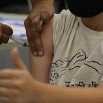 Semana de Vacinação mobiliza 104,9 mil escolas para atualizar cadernetas de crianças e jovens