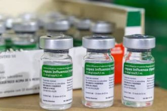 Vacinação contra a gripe começa neste sábado (28): veja quem pode se vacinar