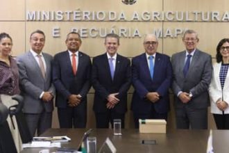 Brasil e Uruguai reforçam parceria no agronegócio com foco em inovação e comércio