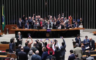 Câmara pode votar fim da escala 6×1 ainda esta semana