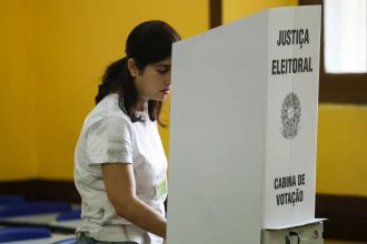 Voto distrital: Câmara deve votar proposta ainda no primeiro semestre, diz relator