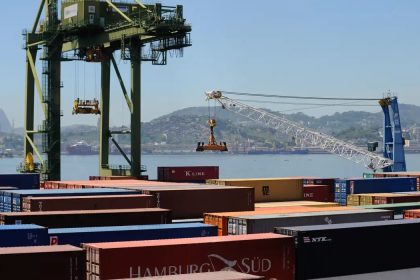 CNI: Tarifa extra de 25% dos EUA ameaça exportações brasileiras e acende alerta na indústria