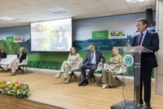 Ministério da Agricultura e Pecuária instala Câmara Temática para ampliar políticas públicas voltadas às mulheres rurais